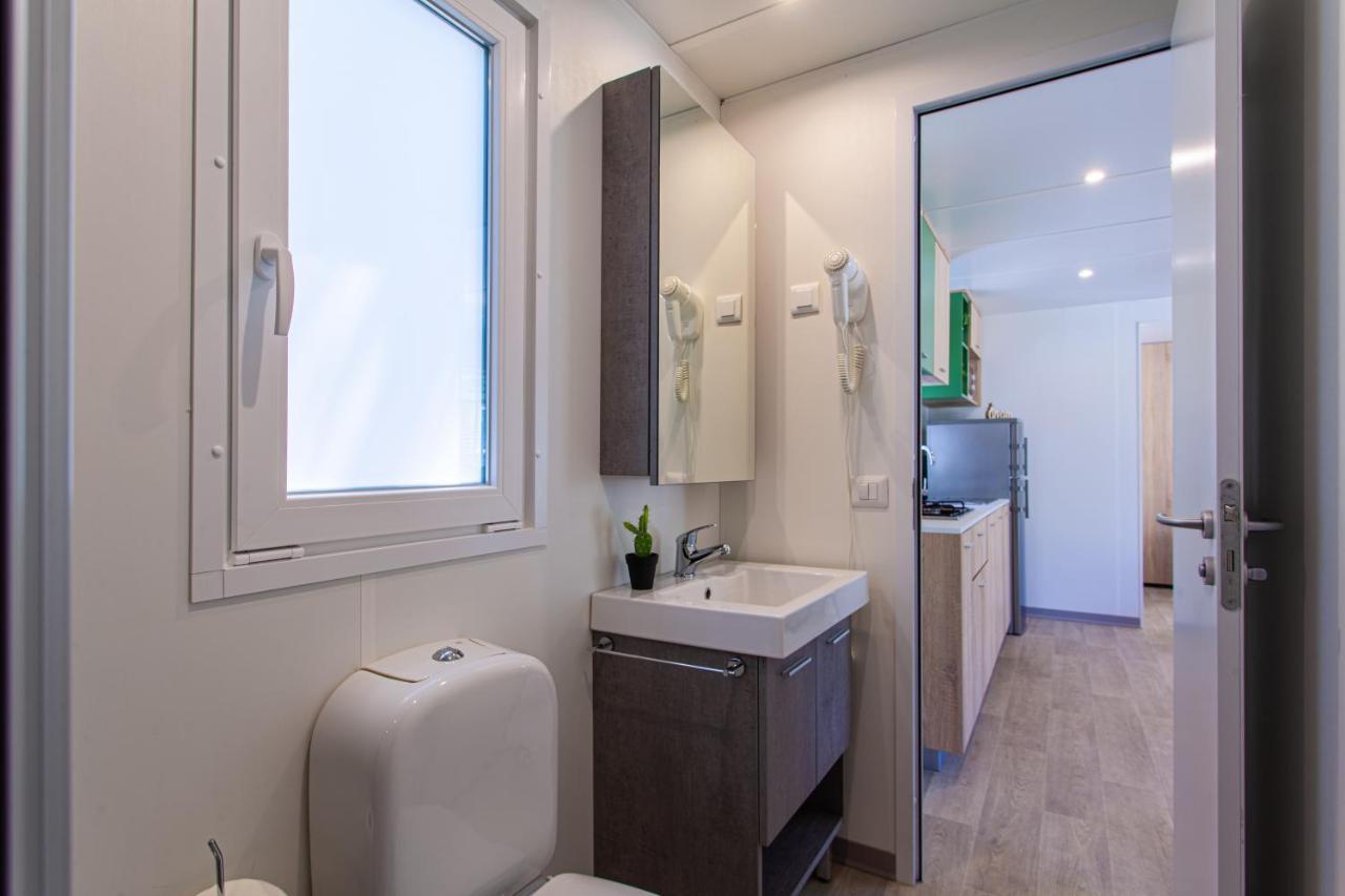 Mobile Homes Lopari Nerezine Exterior photo